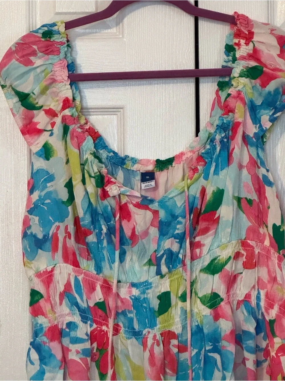 Old Navy Floral Puff-Sleeve Peasant Top in Pink, Blue & Green